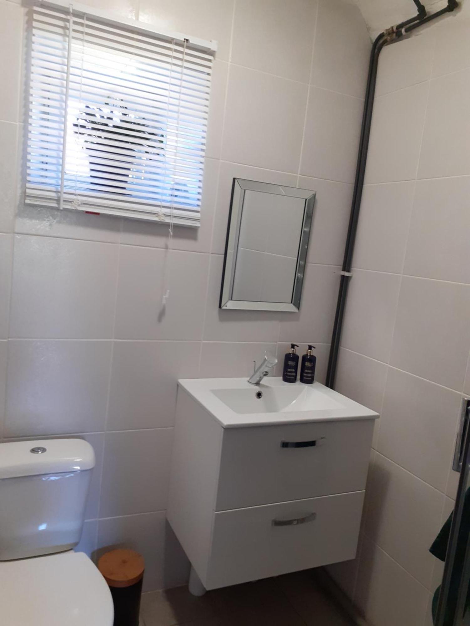 Wildberry Cottage Orgères-la-Roche 外观 照片